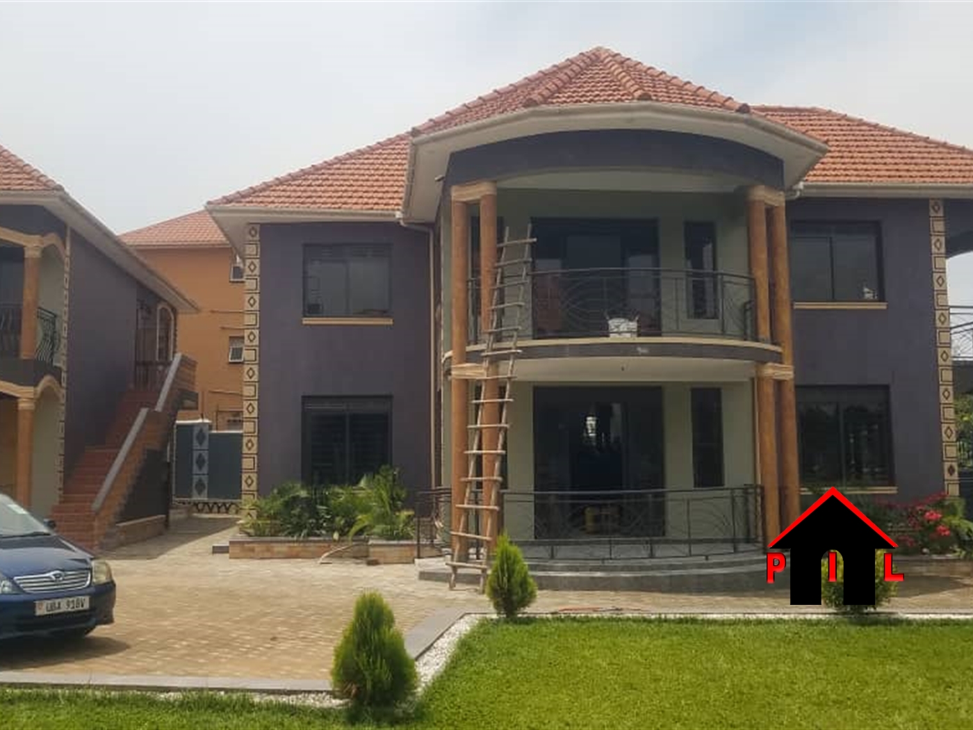 Storeyed house for sale in Kungu Wakiso