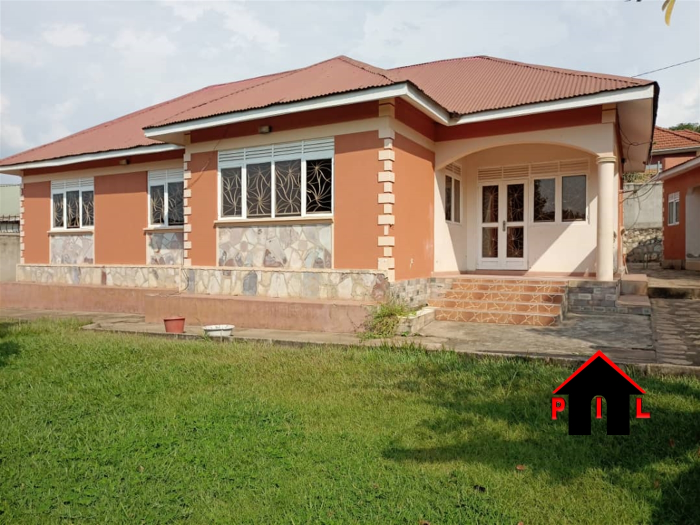 Bungalow for sale in Namugongo Wakiso