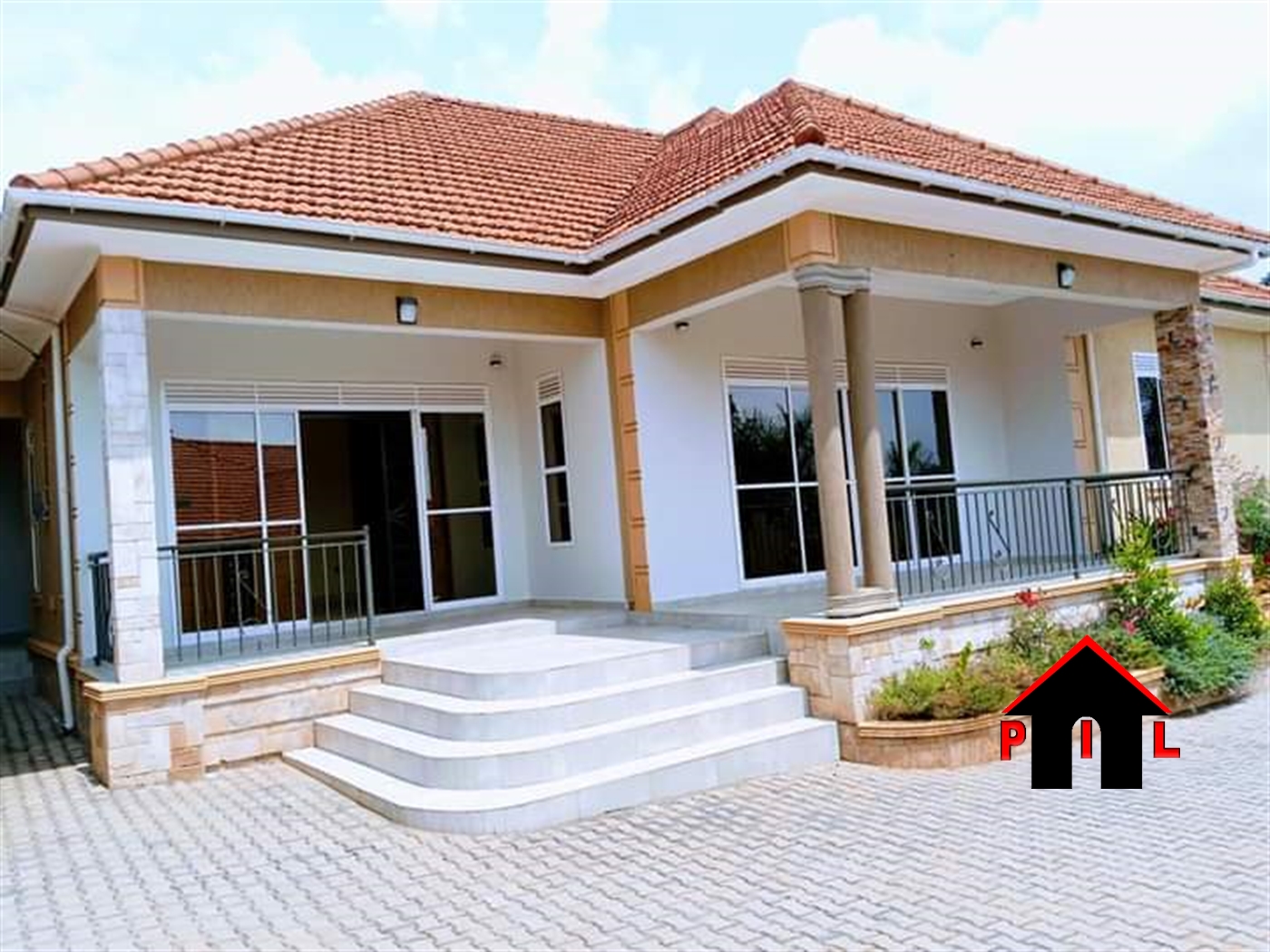 Bungalow for sale in Bwebajja Wakiso