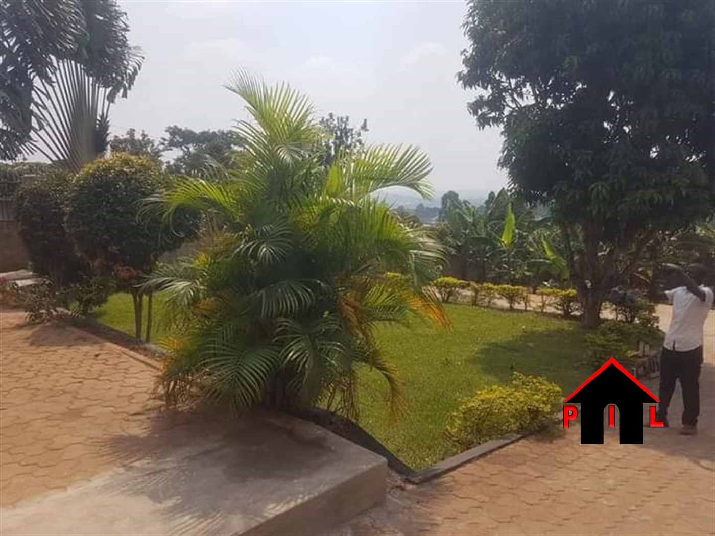 Bungalow for sale in Mutungo Wakiso