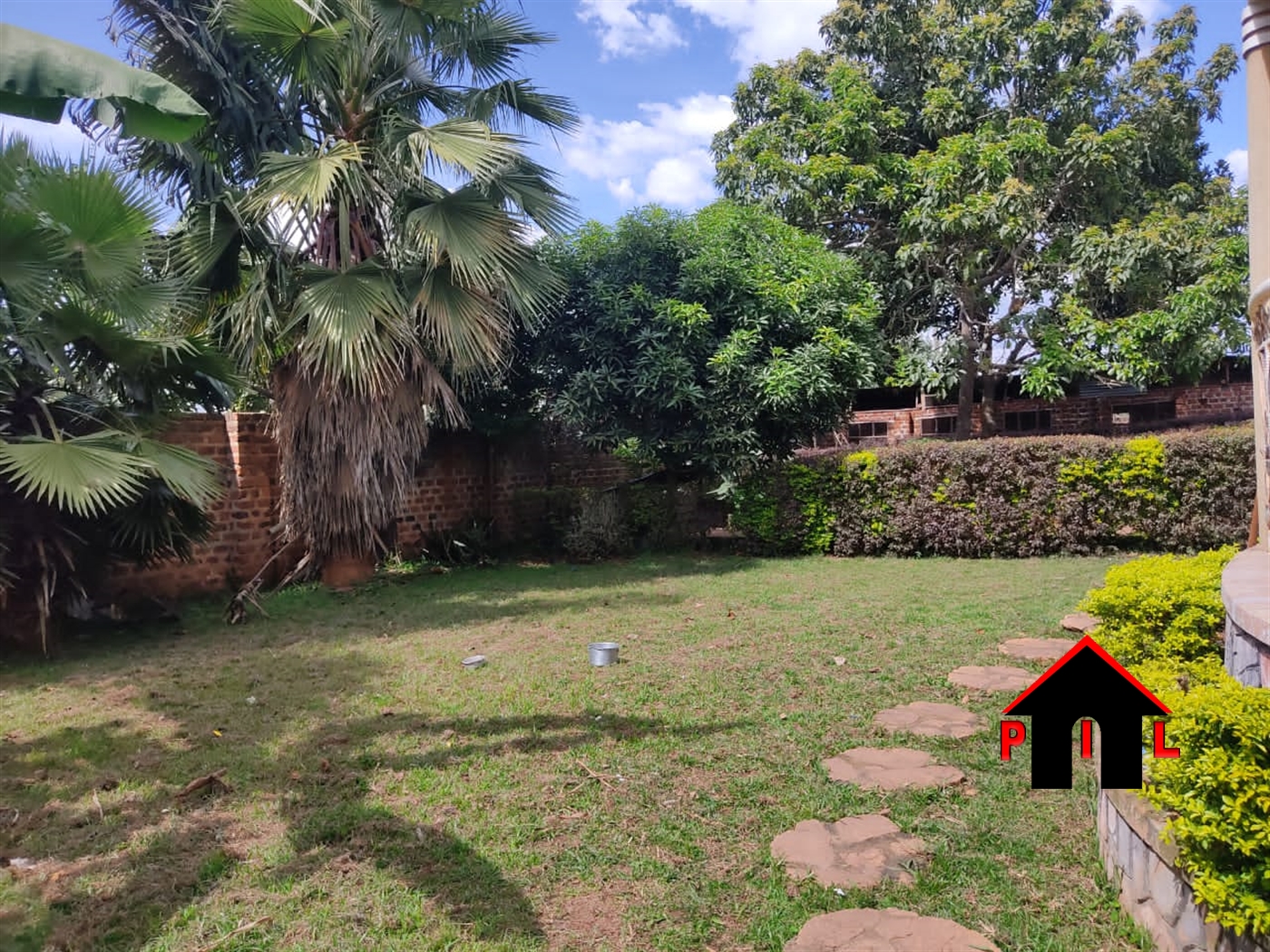 Bungalow for sale in Jomayi Wakiso