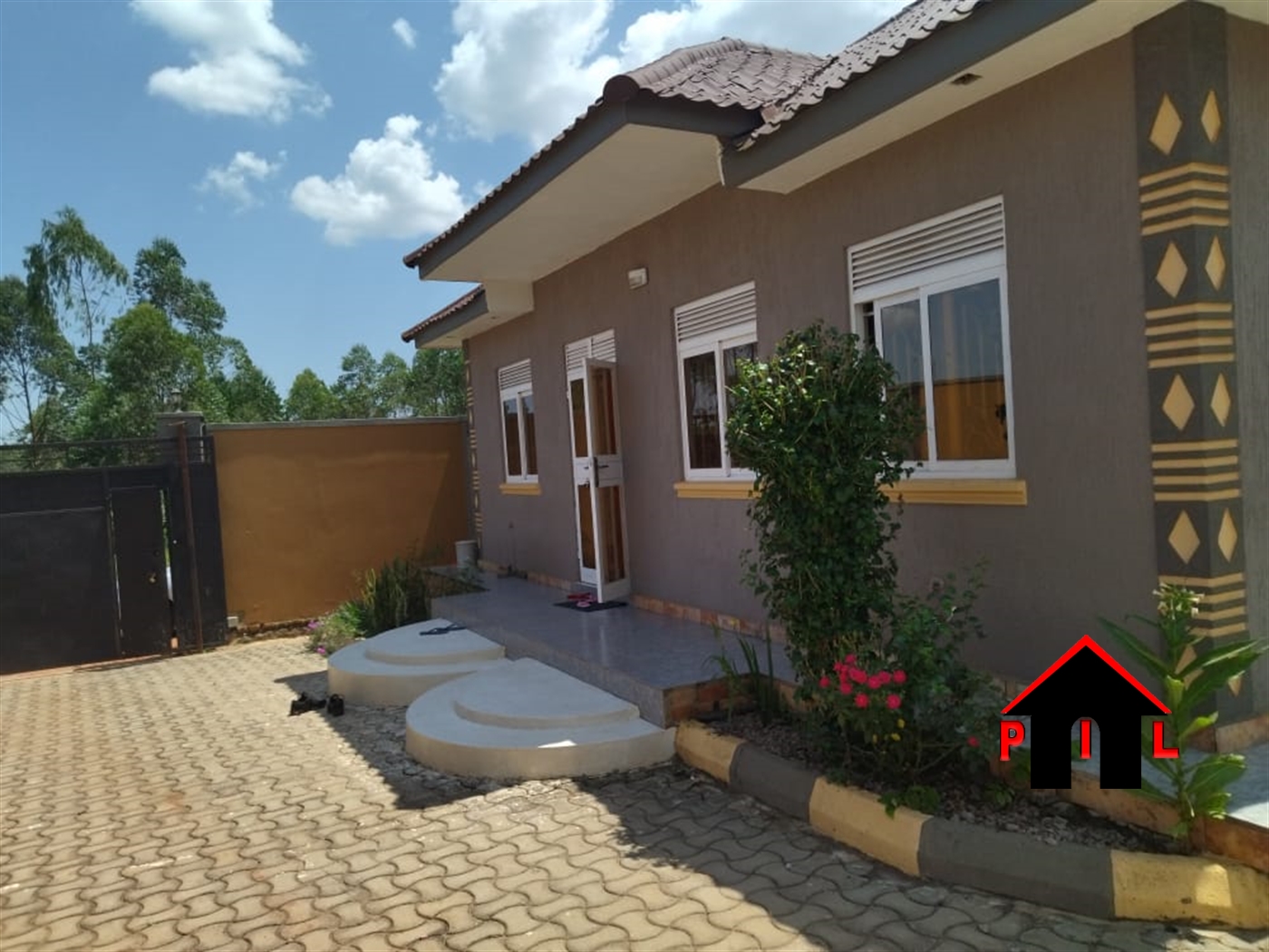 Bungalow for sale in Kinwanyi Wakiso