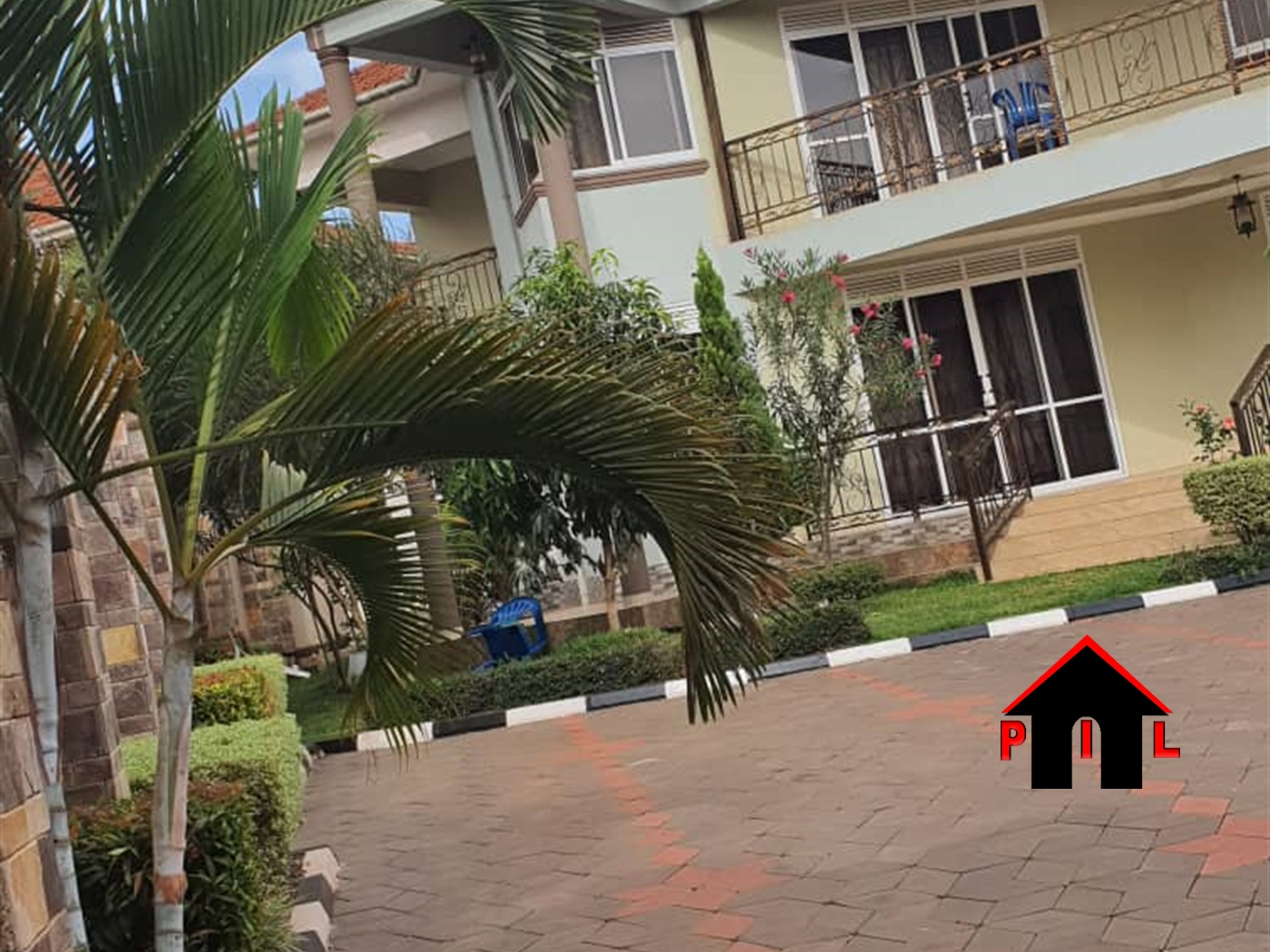 Storeyed house for sale in Munyonyo Kampala