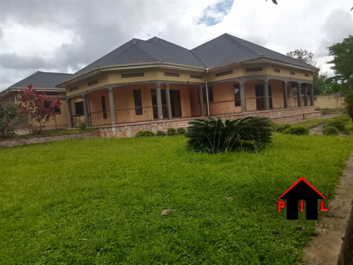 Bungalow for sale in Bulwaanyi Wakiso