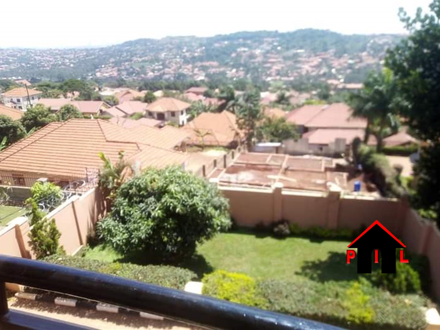 Storeyed house for sale in Seguku Wakiso