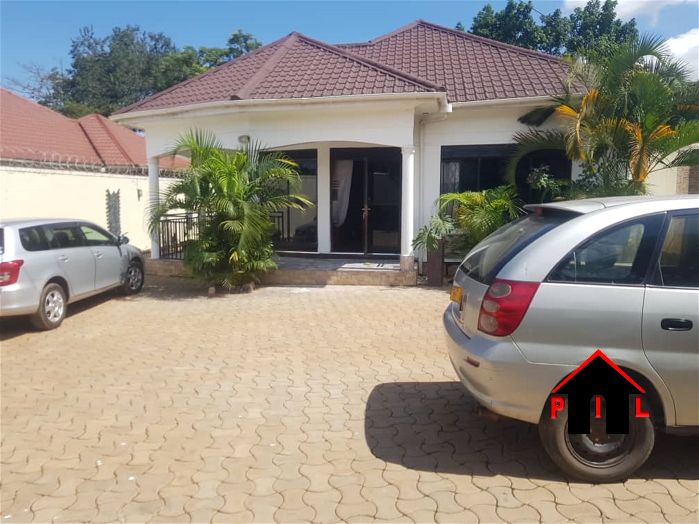 Bungalow for sale in Seeta Mukono