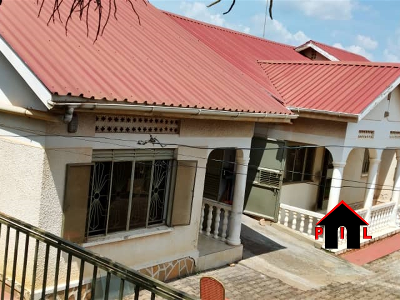 Bungalow for sale in Kyaliwajjala Wakiso