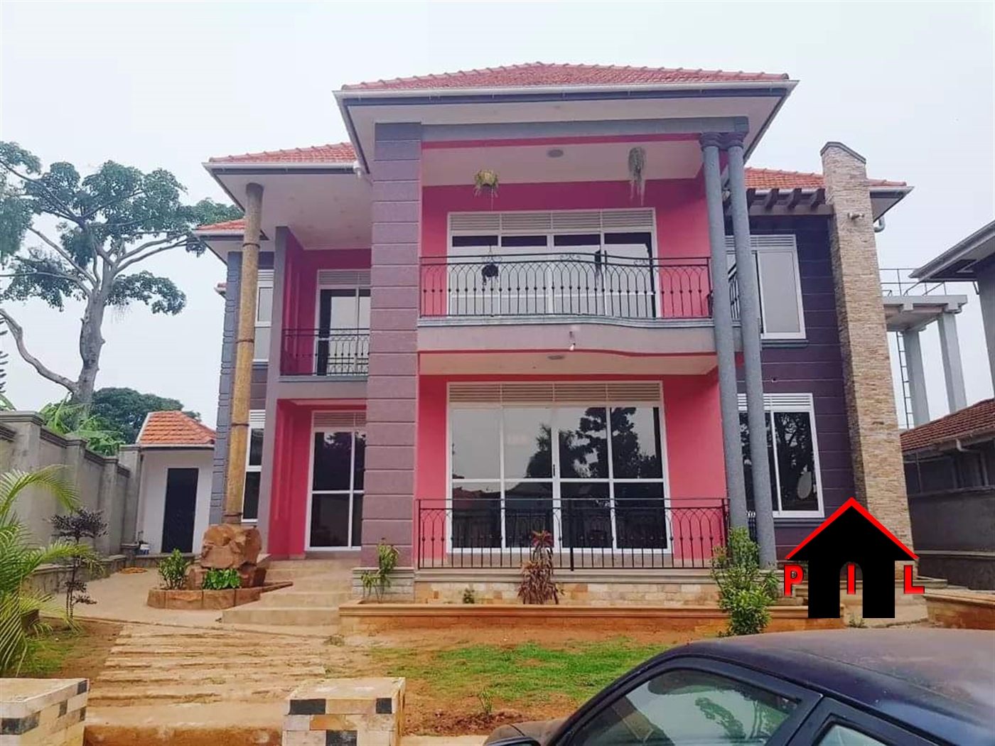 Storeyed house for sale in Bbunga Wakiso