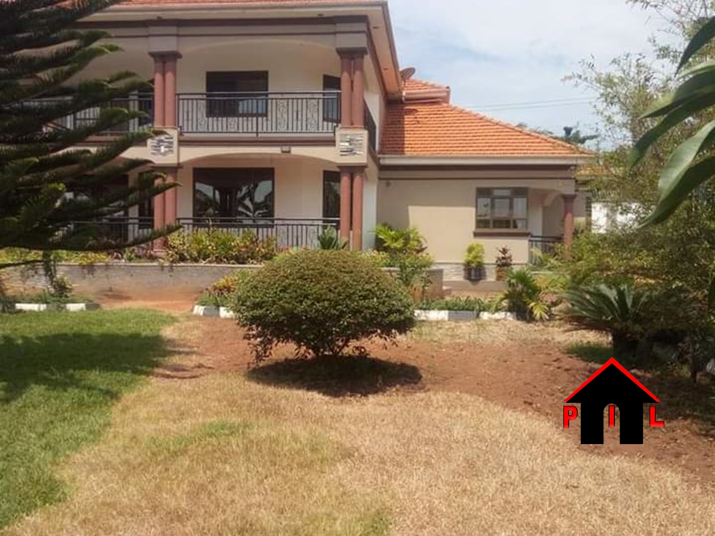 Storeyed house for sale in Gayaza Wakiso