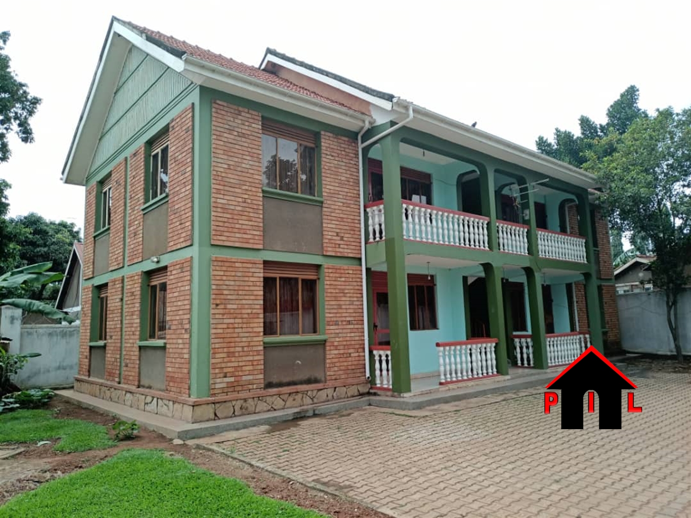 Apartment for sale in Kiwaatule Kampala