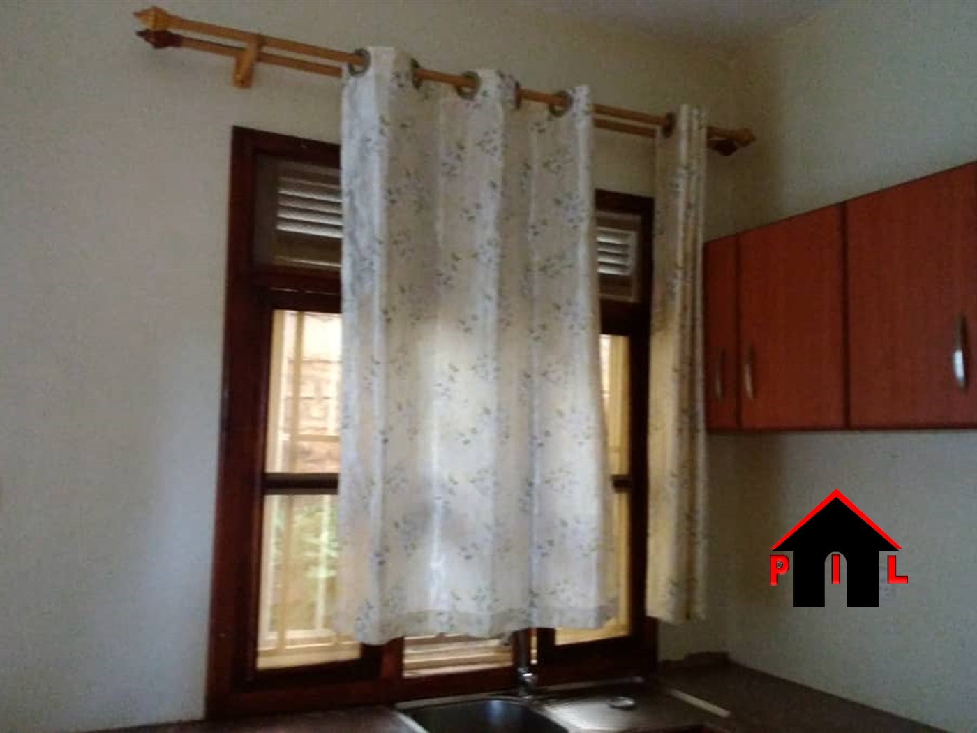 Duplex for rent in Katuuso Wakiso