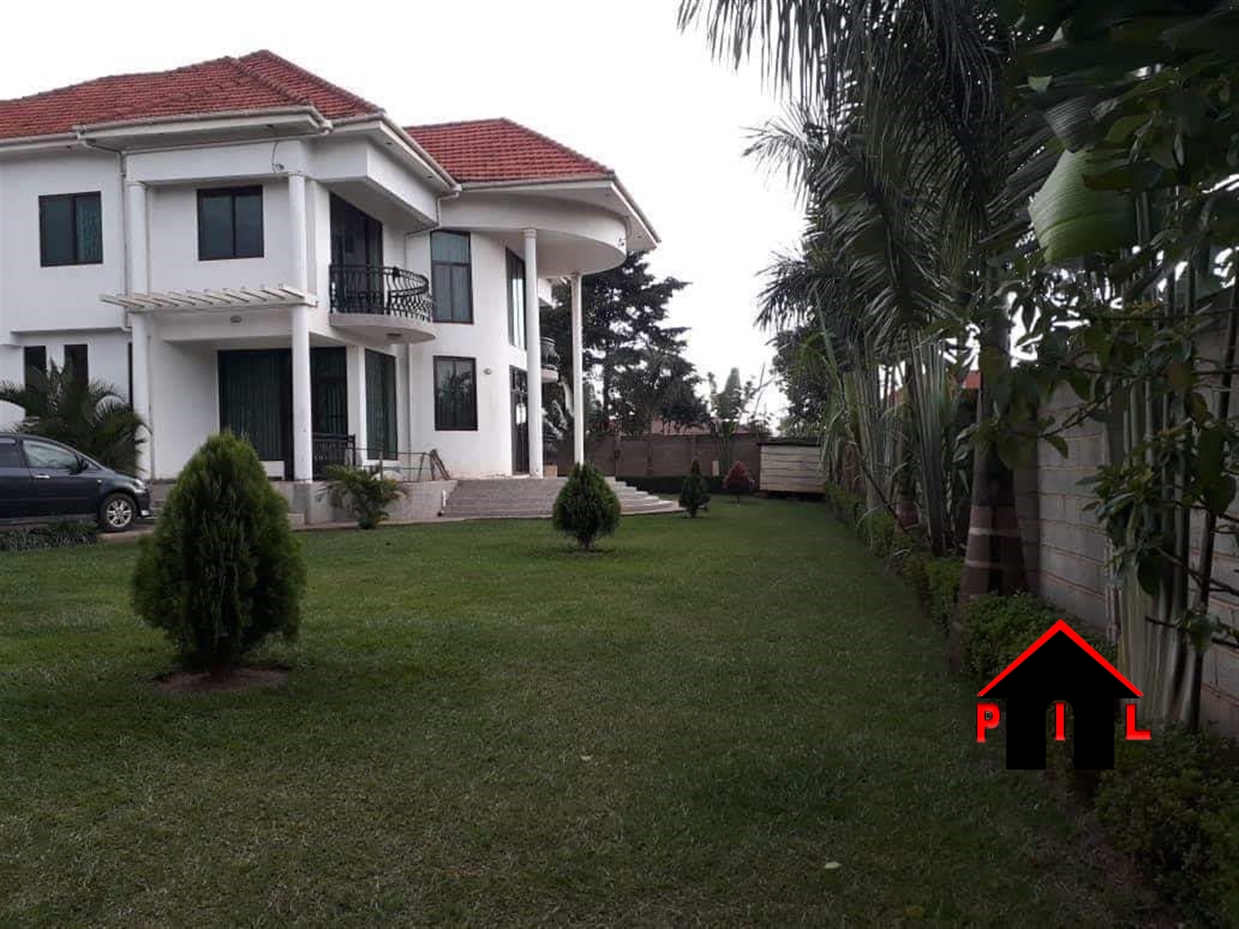 Storeyed house for sale in Bulindo Wakiso