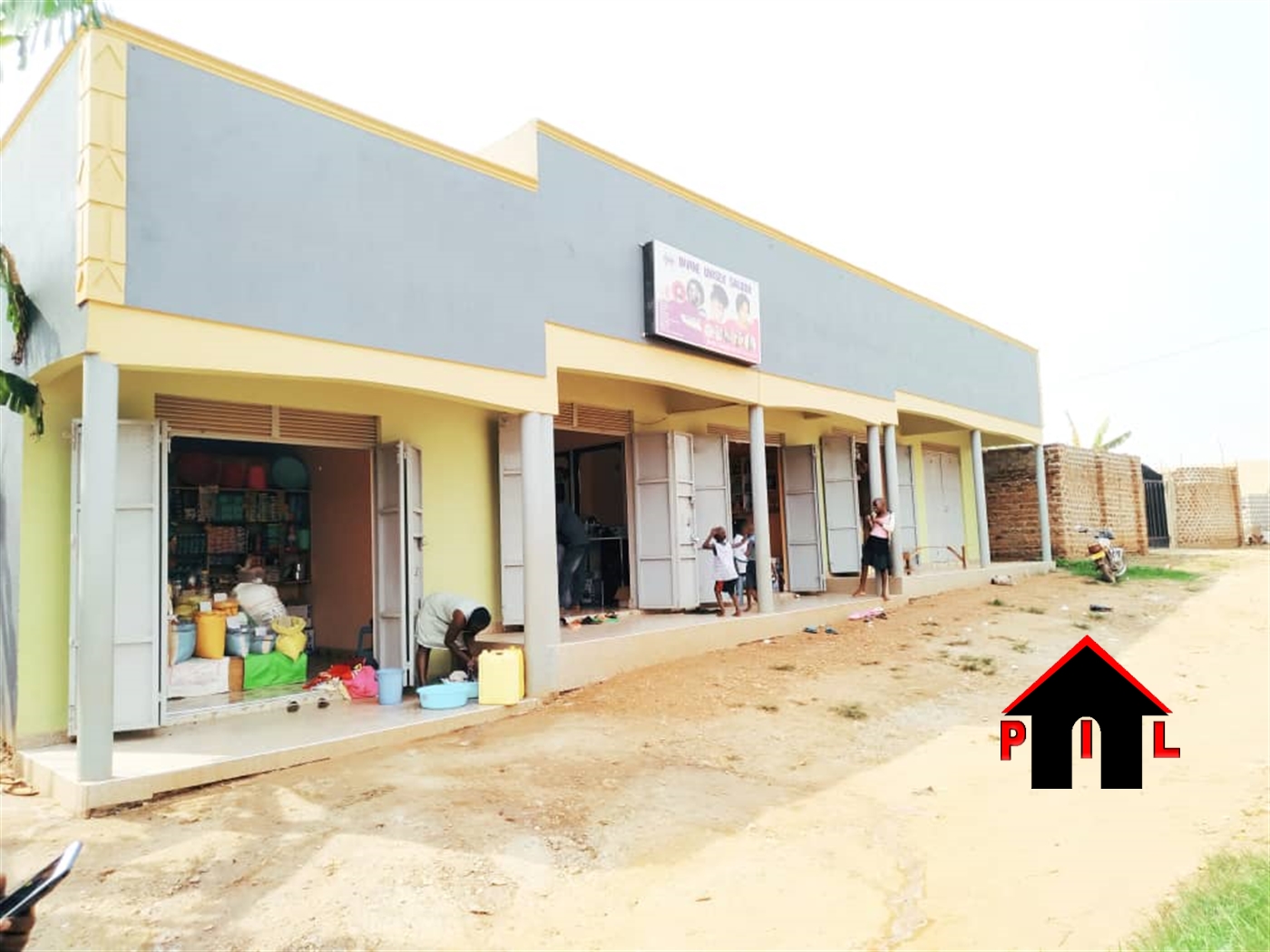 Shop for sale in Namugongo Wakiso