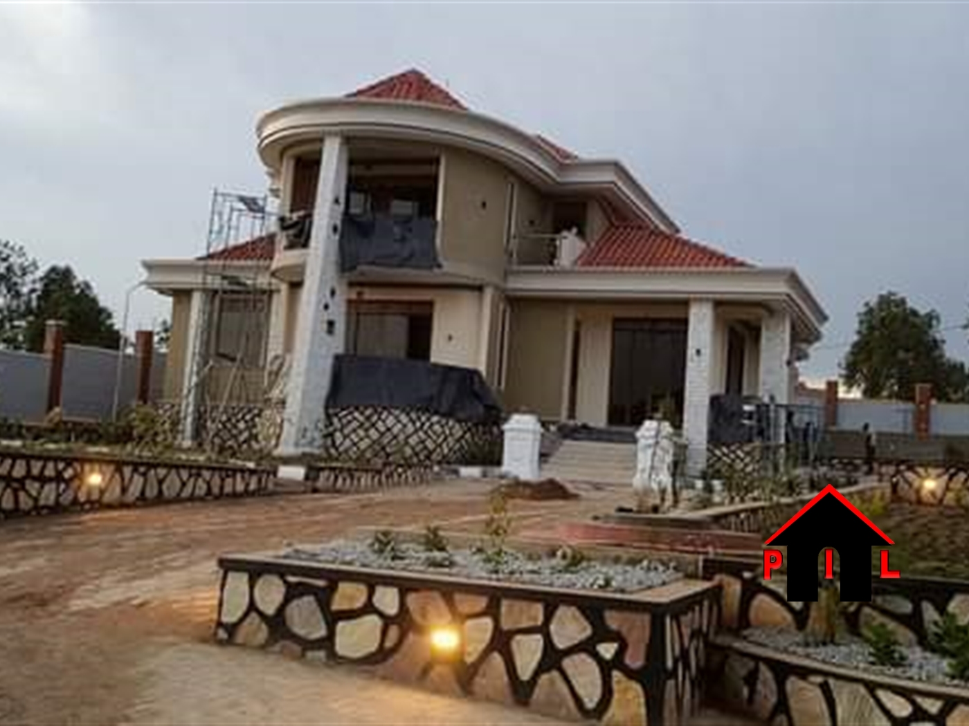 Storeyed house for sale in Kasangati Wakiso