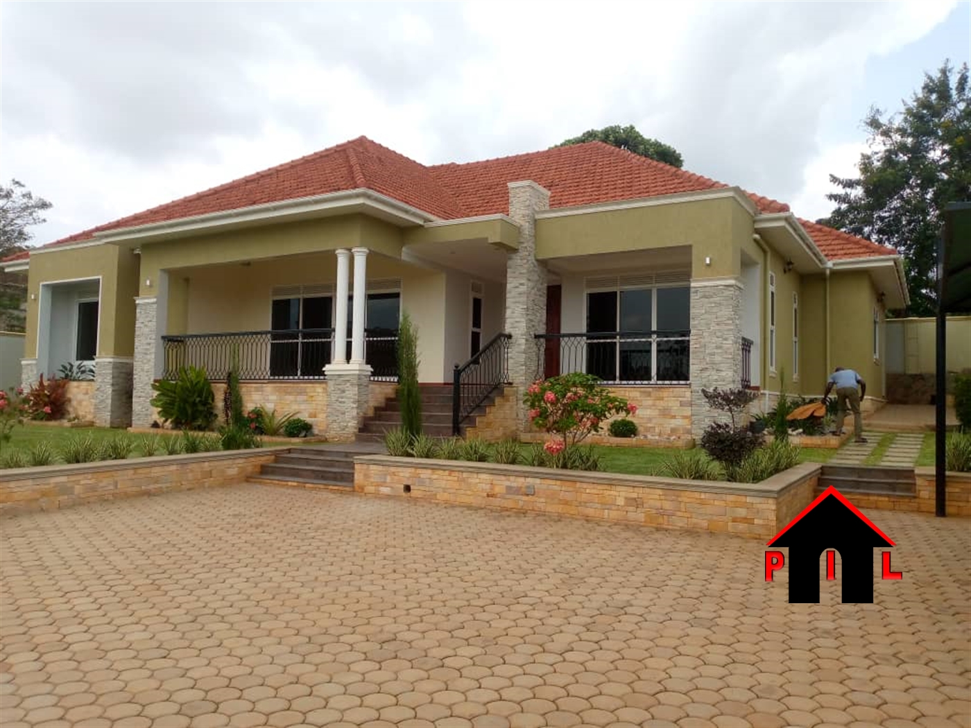 Bungalow for sale in Kitende Wakiso