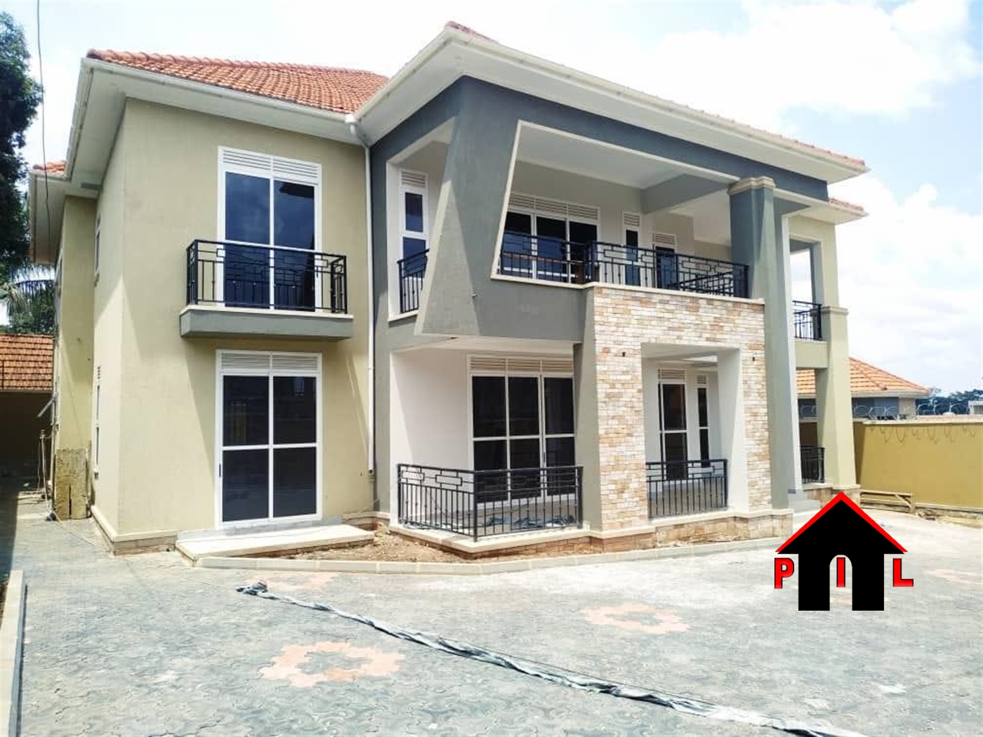 Storeyed house for sale in Kira Wakiso