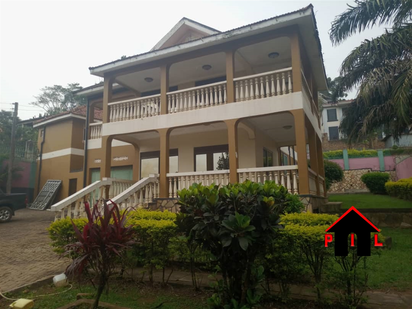 Storeyed house for sale in Muyenga Kampala