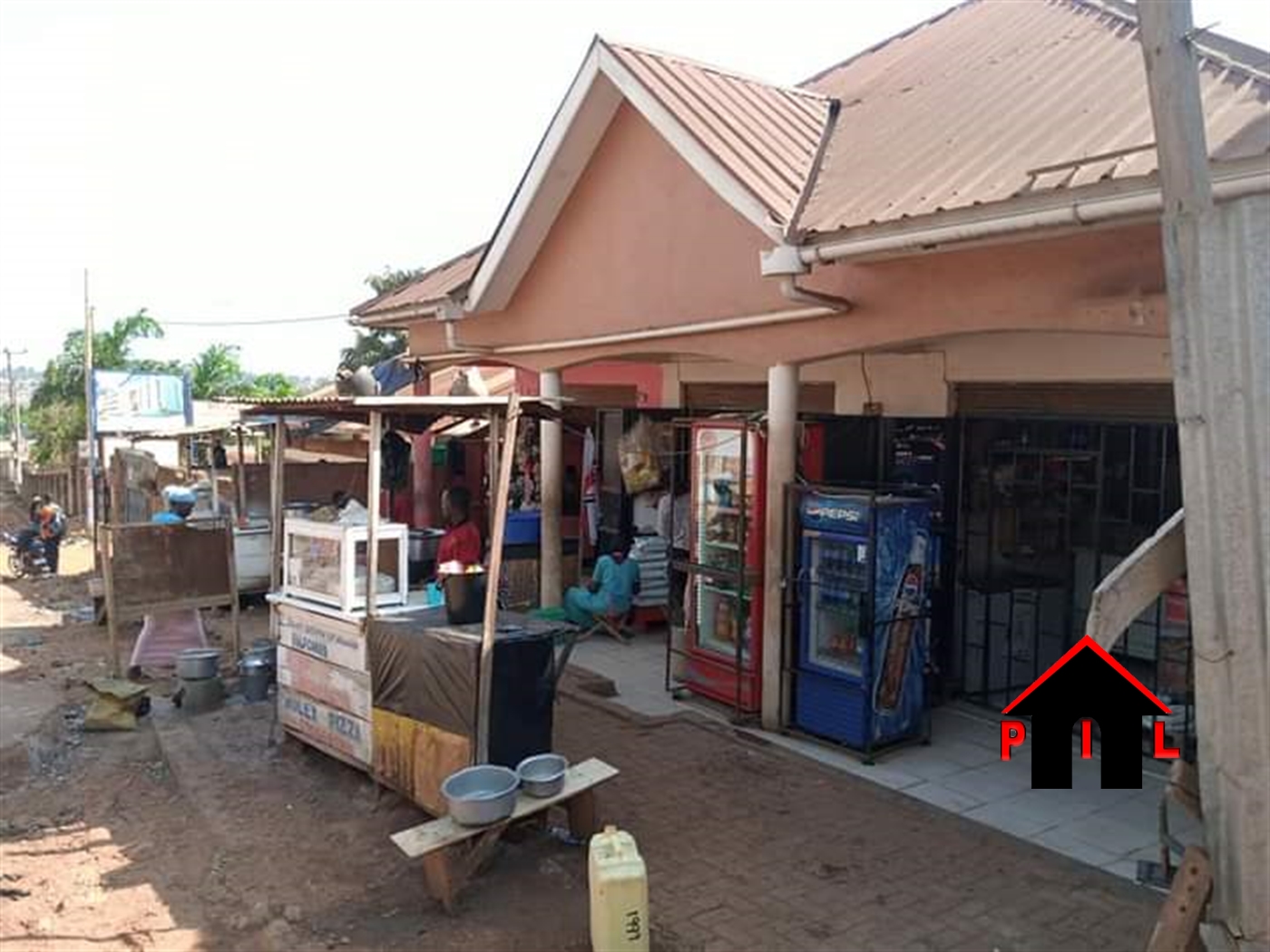 Shop for sale in Kireka Wakiso