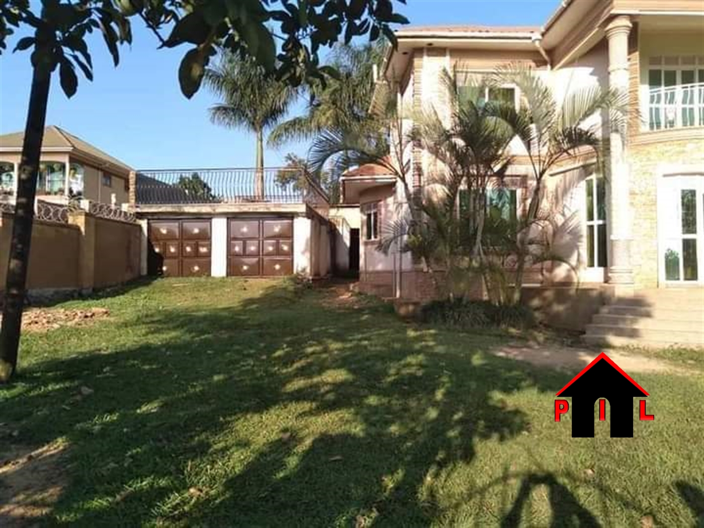 Storeyed house for sale in Entebbe Wakiso