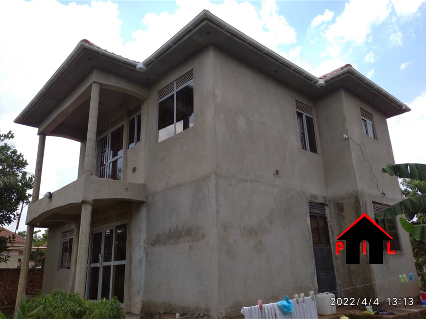 Storeyed house for sale in Mpererwe Wakiso