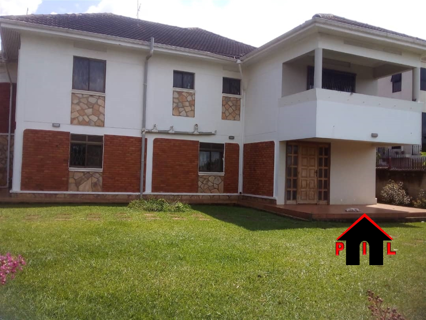 Storeyed house for sale in Luzira Kampala