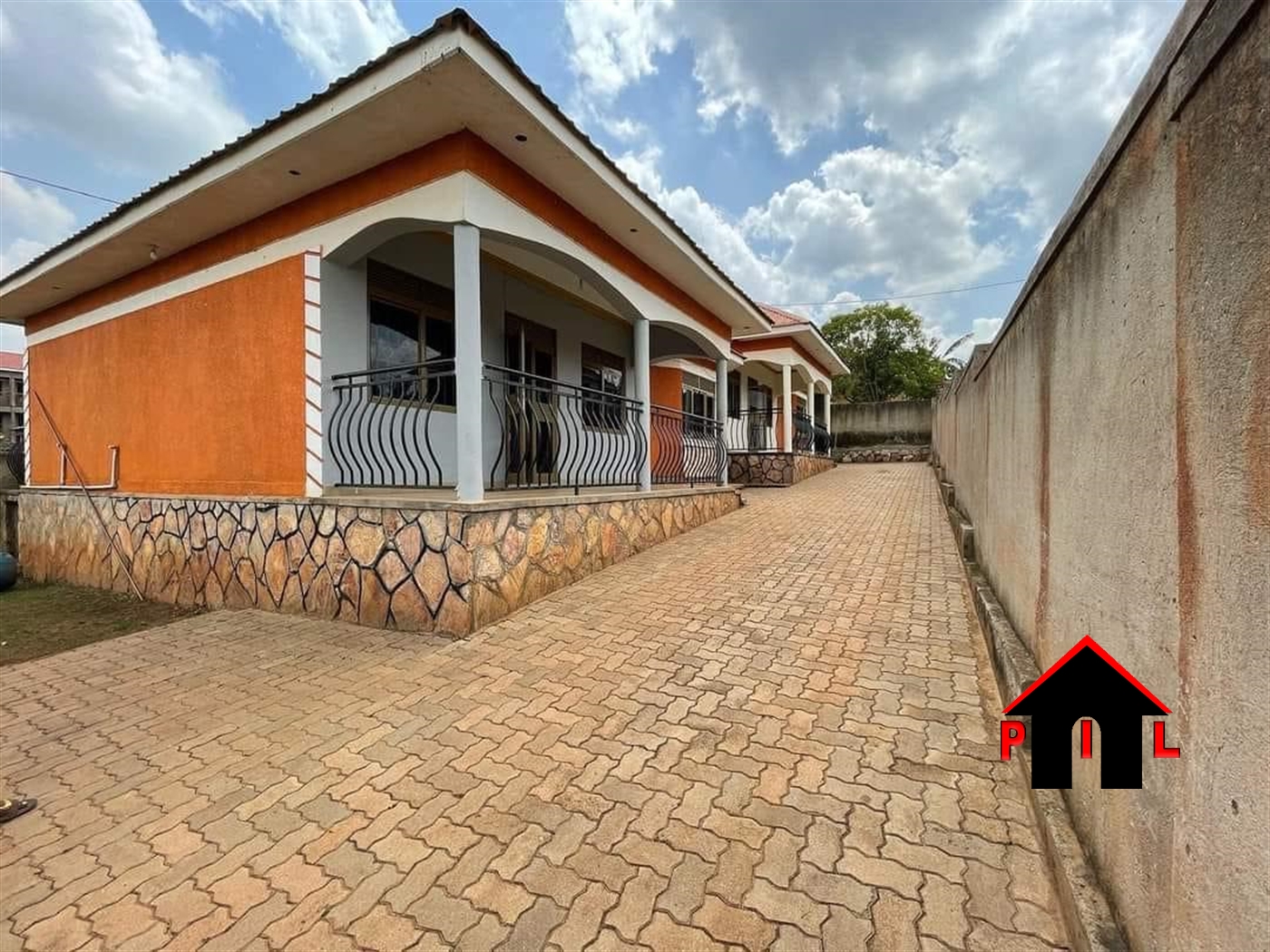 Bungalow for sale in Kira Wakiso