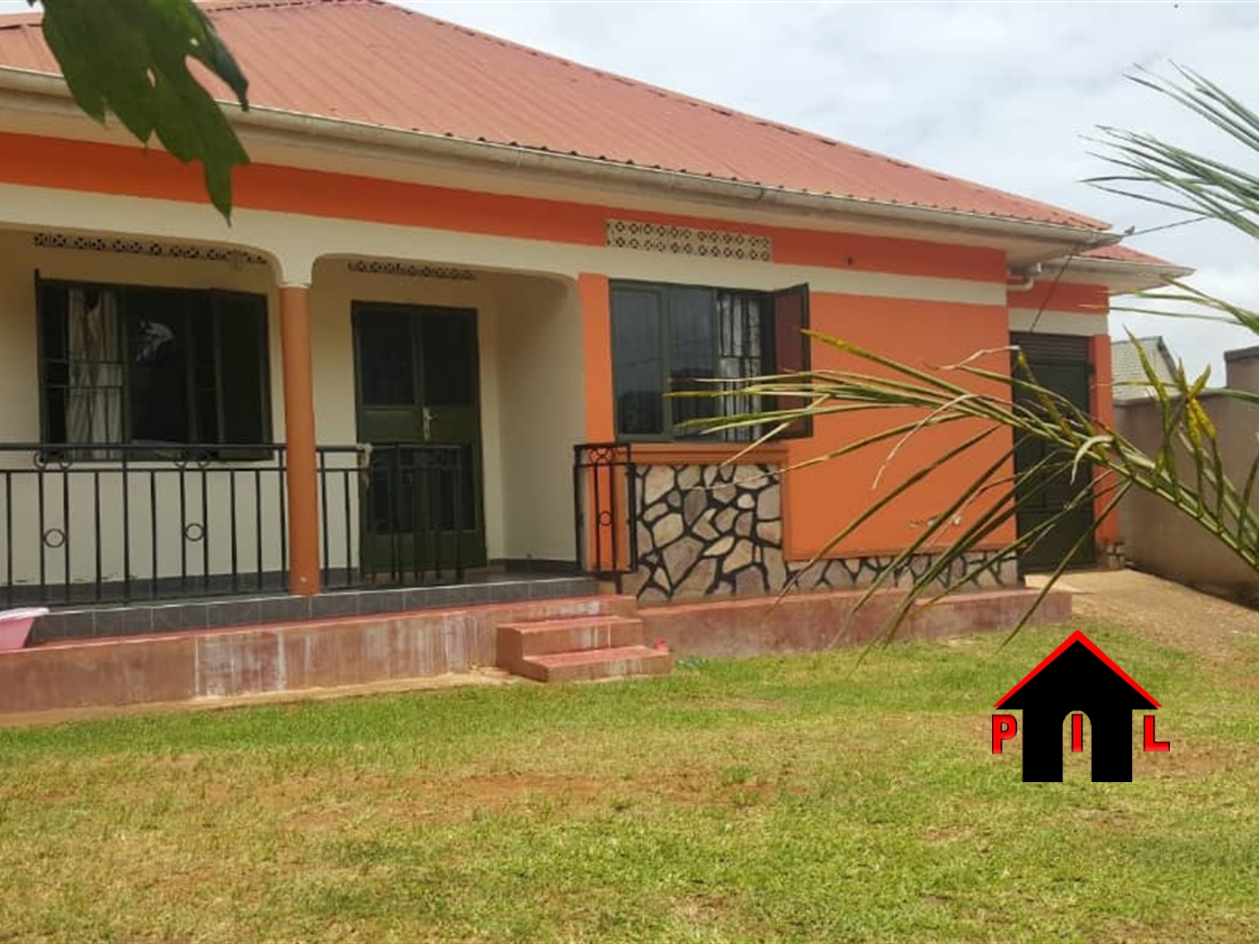 Bungalow for sale in Katabi Wakiso