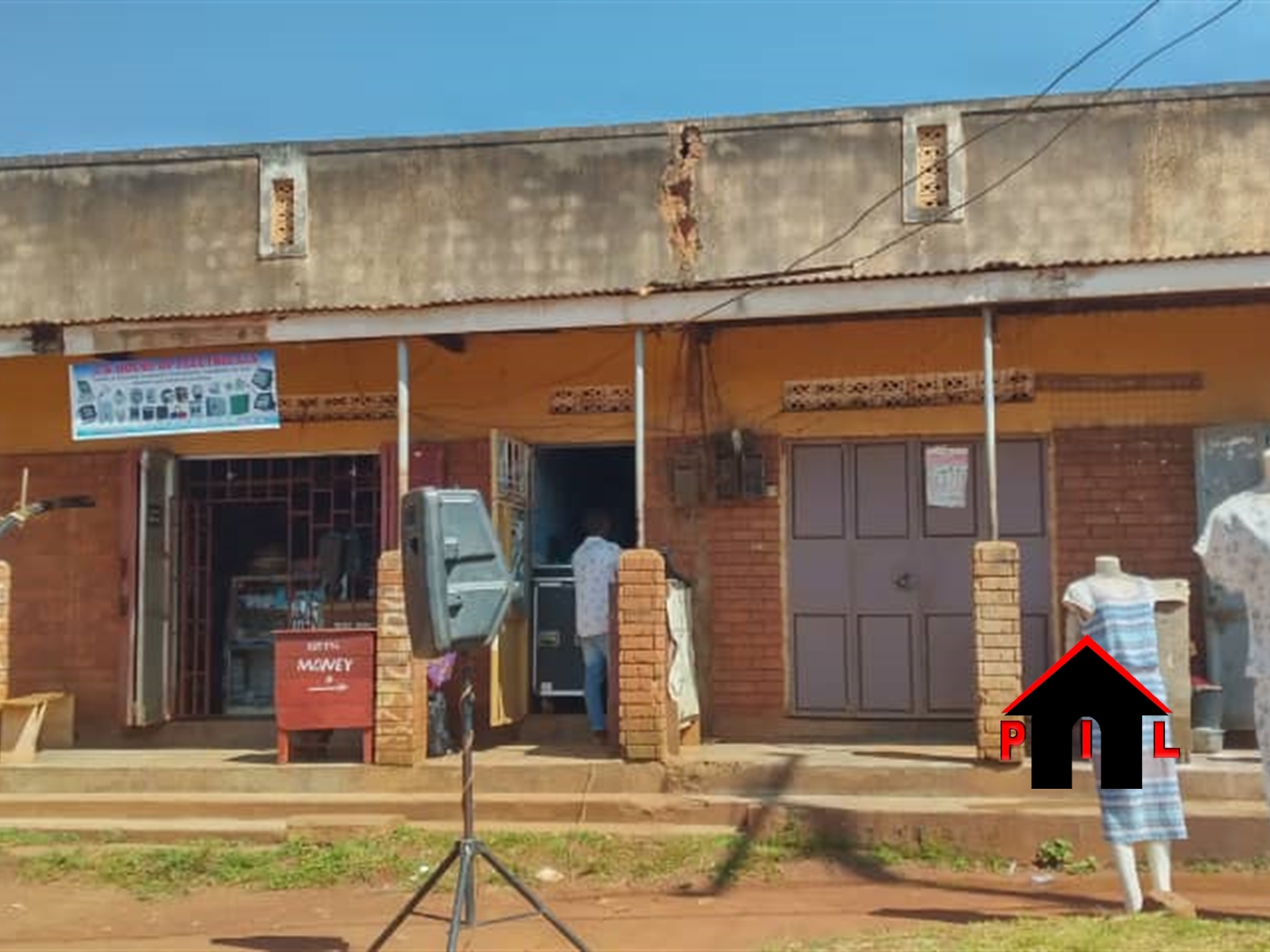 Shop for sale in Sonde Mukono