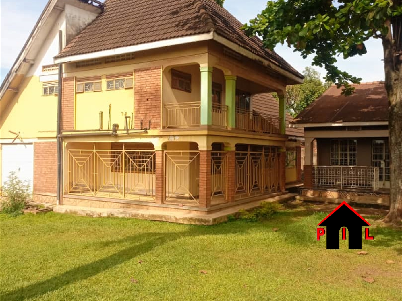 Storeyed house for sale in Mulago Kampala