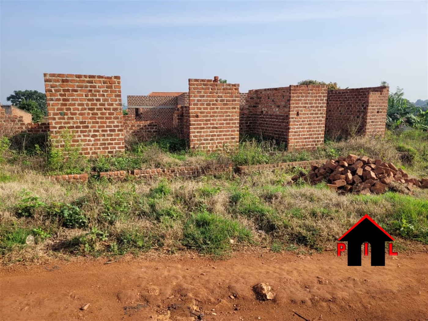 Shell House for sale in Kabembe Mukono
