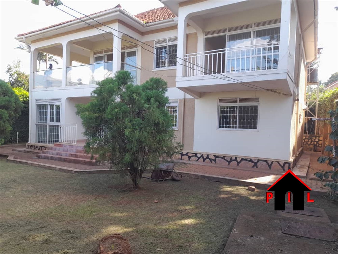 Storeyed house for sale in Mbalwa Wakiso