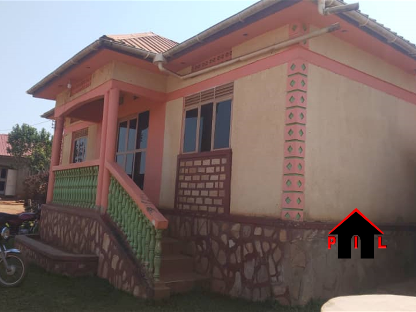 Bungalow for sale in Wakisocenter Wakiso