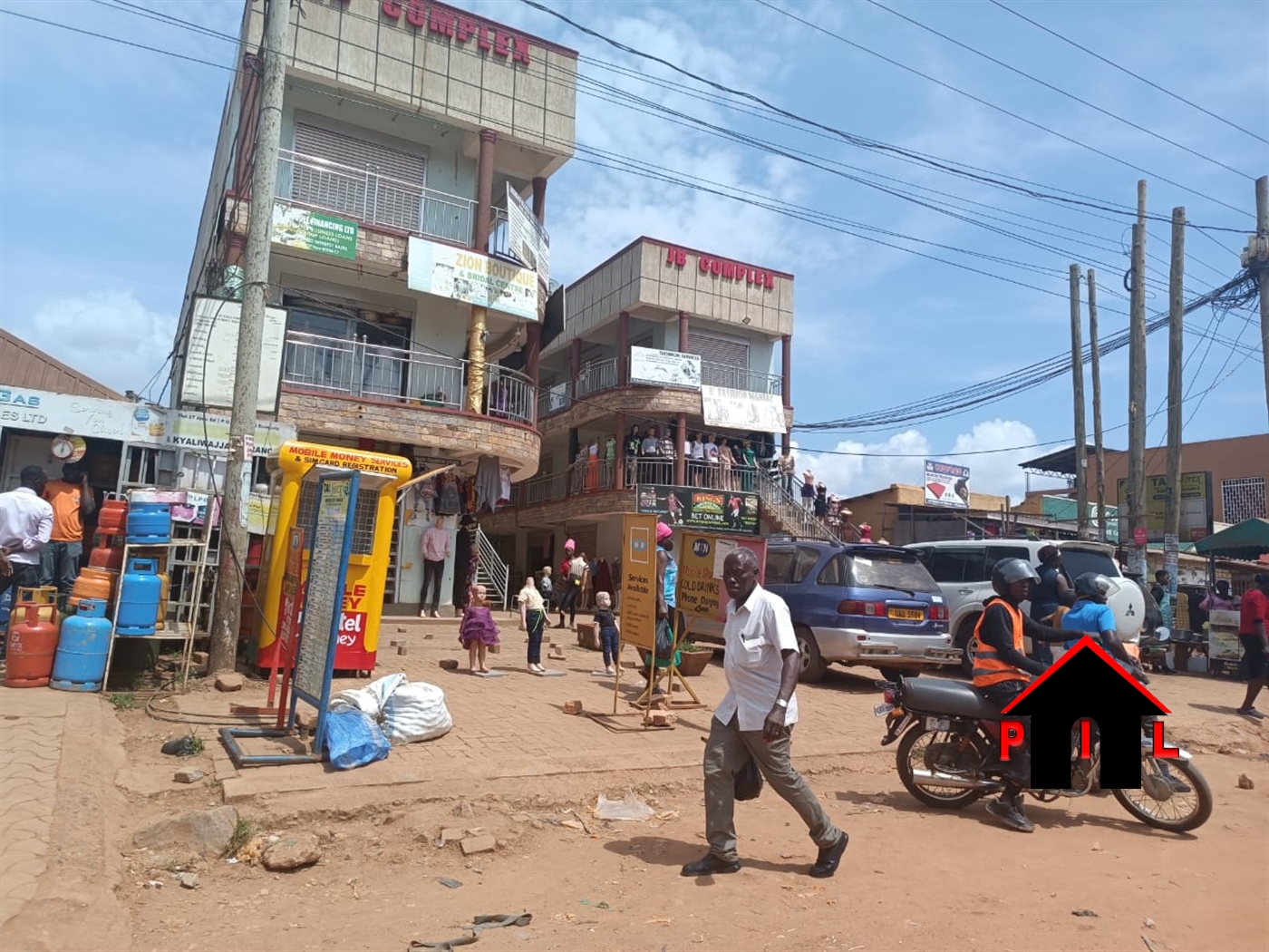 Commercial block for sale in Kyaliwajjala Wakiso