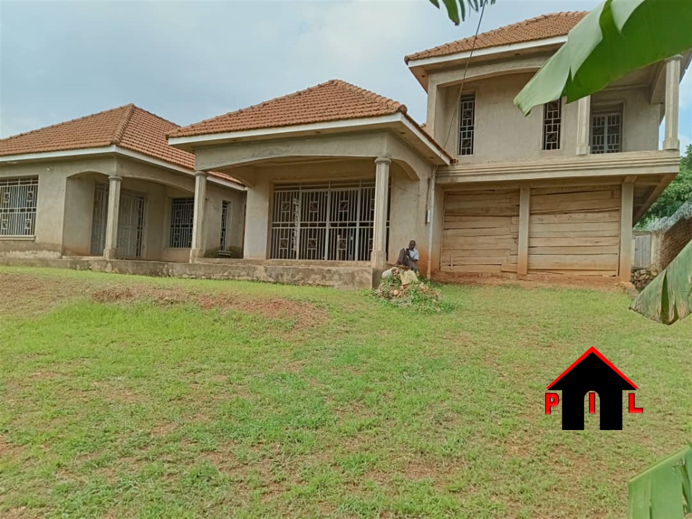 Shell House for sale in Bweyogerere Mukono
