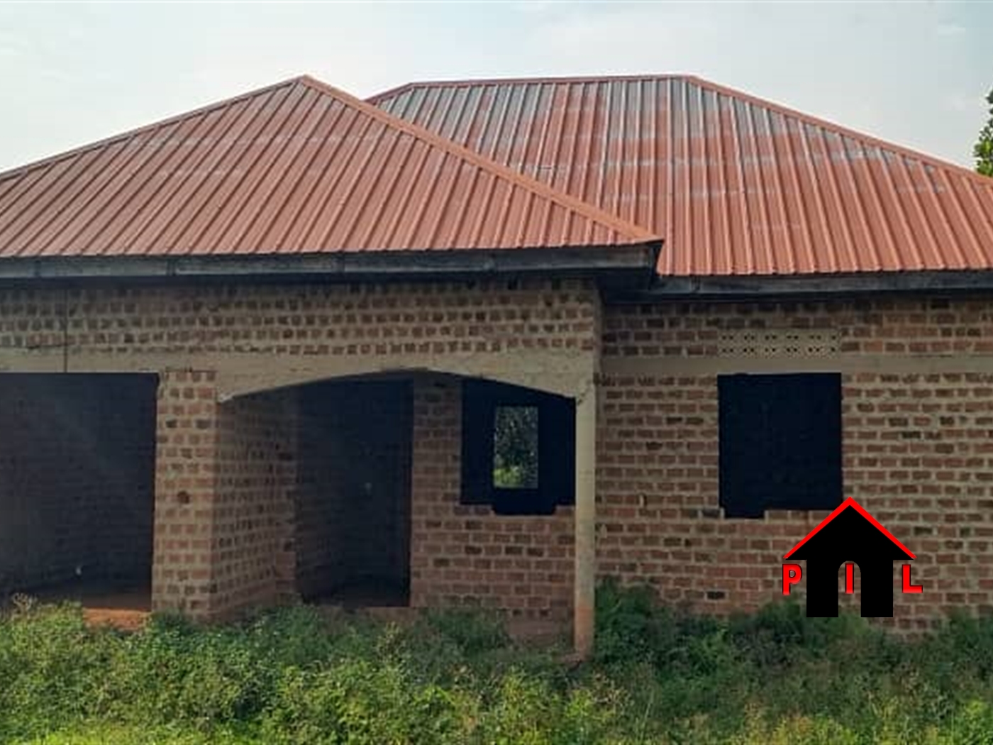 Shell House for sale in Nakisunga Mukono