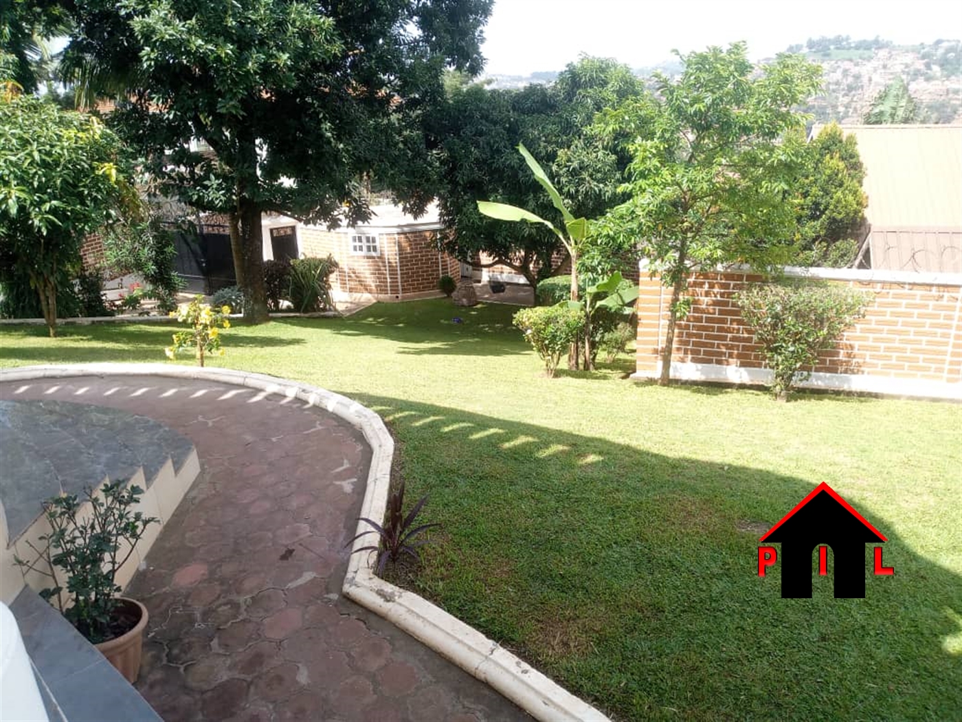 Storeyed house for sale in Kizungu Kampala