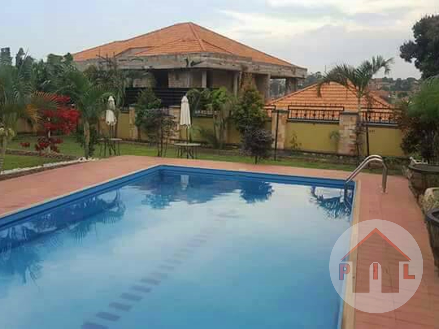 Mansion for sale in Naalya Kampala