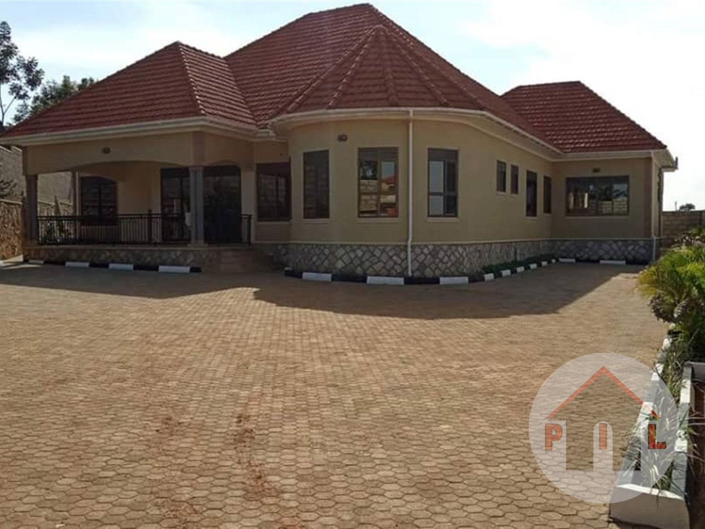 Bungalow for sale in Kira Wakiso