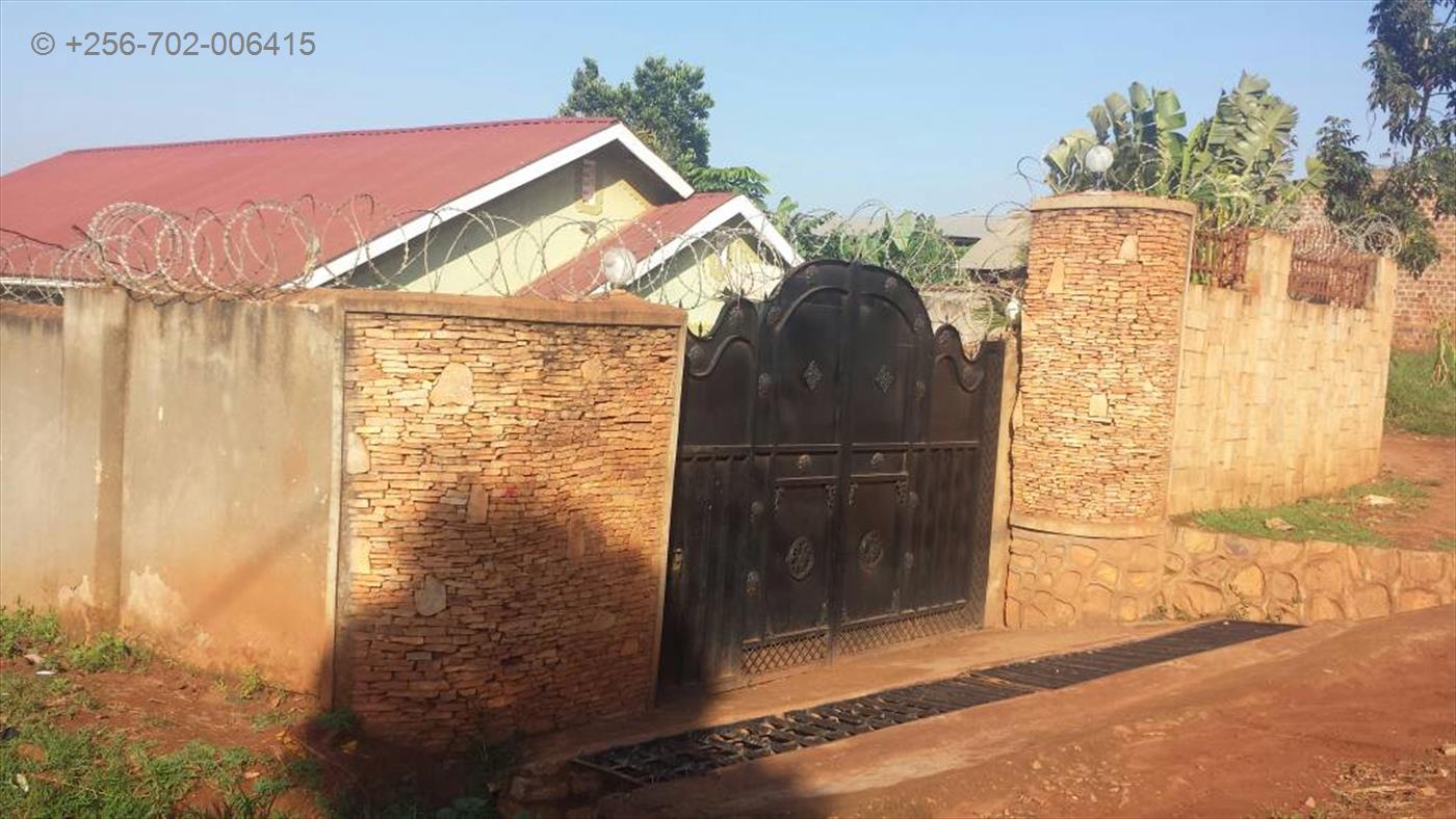 Bungalow for sale in Mukono Mukono