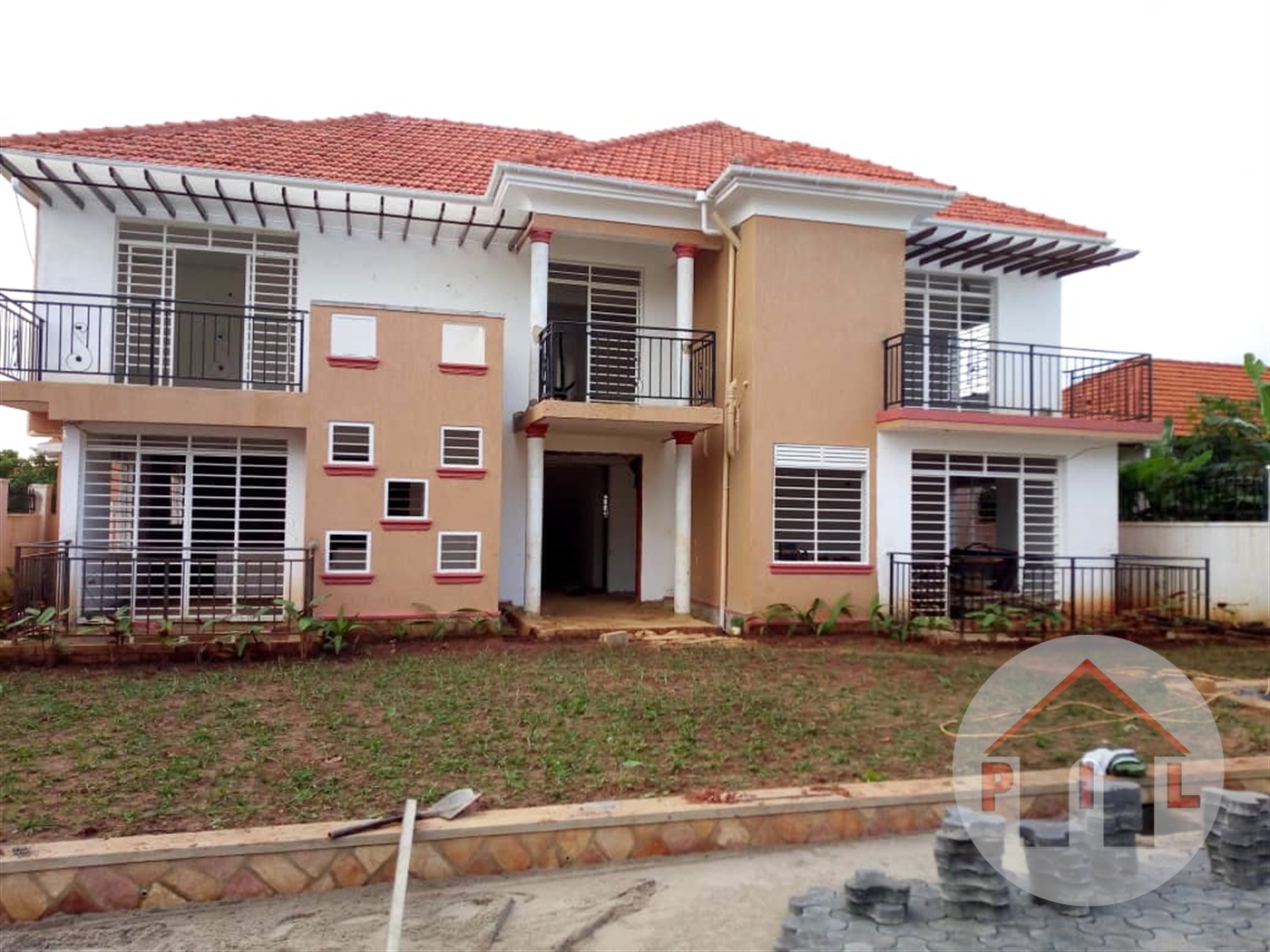 Mansion for sale in Munyonyo Kampala