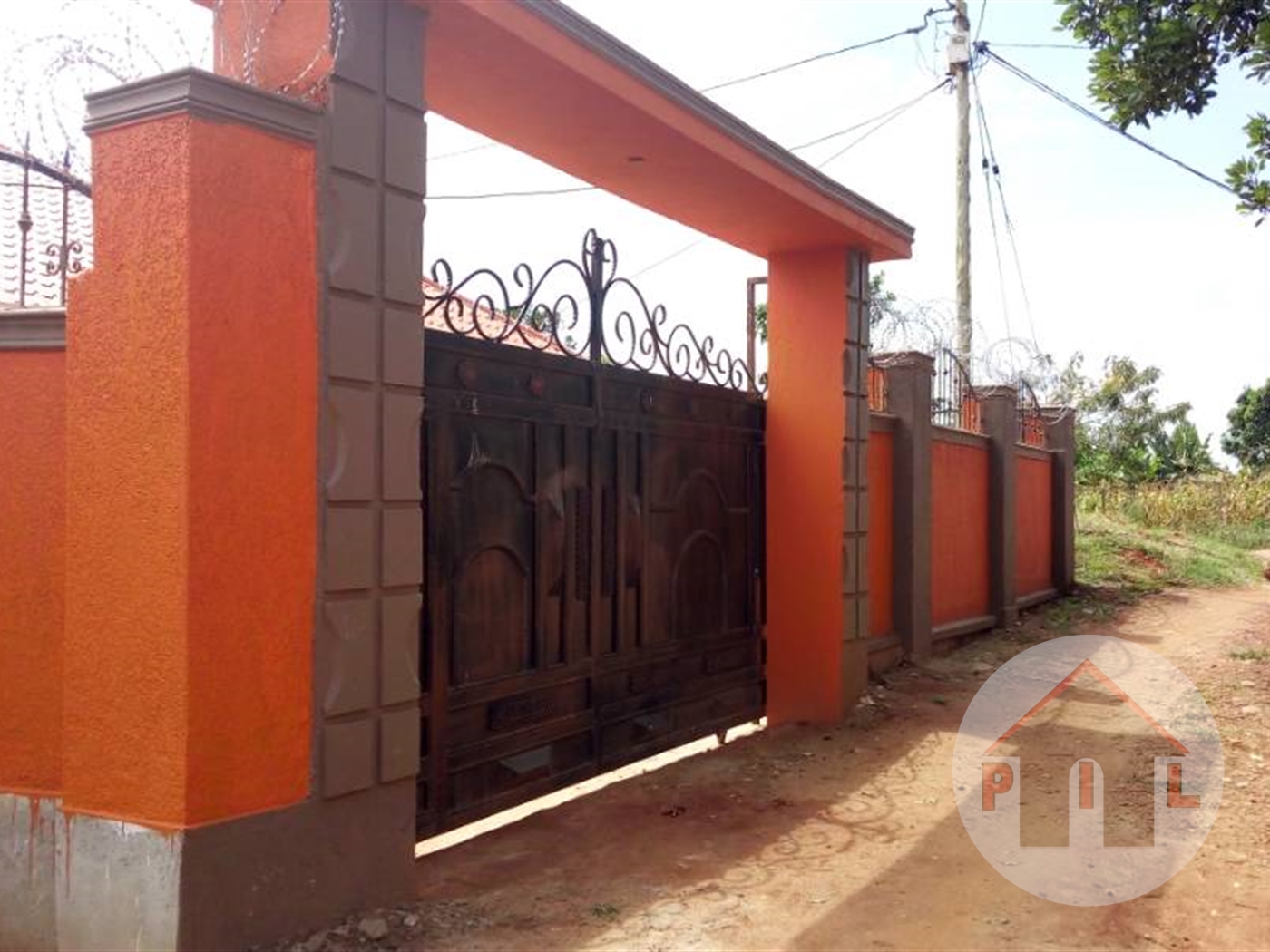 Bungalow for sale in Kira Wakiso