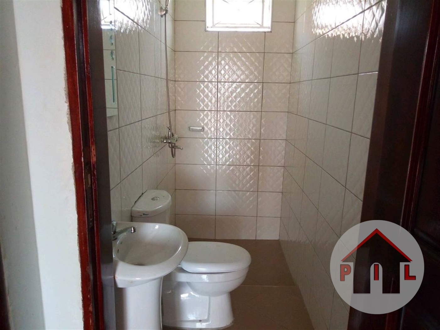 Semi Detached for rent in Kira Wakiso