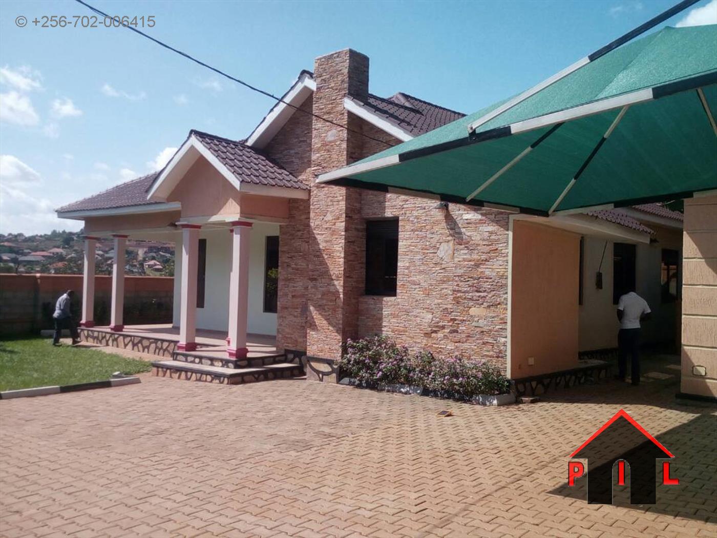 Bungalow for sale in Kitende Wakiso