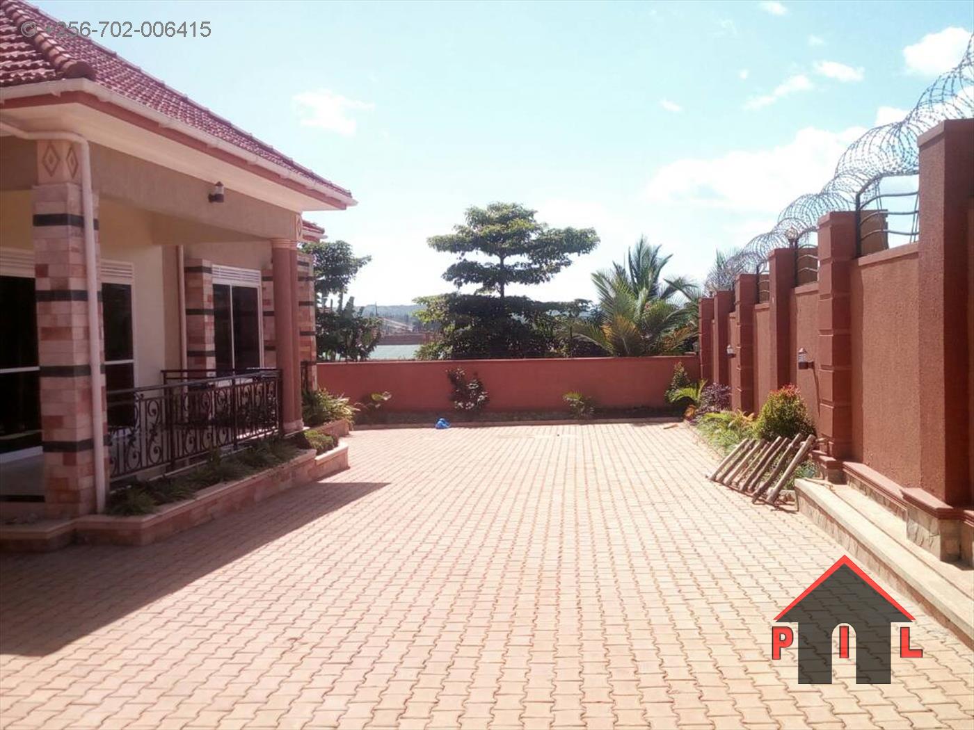 Bungalow for sale in Kitende Wakiso