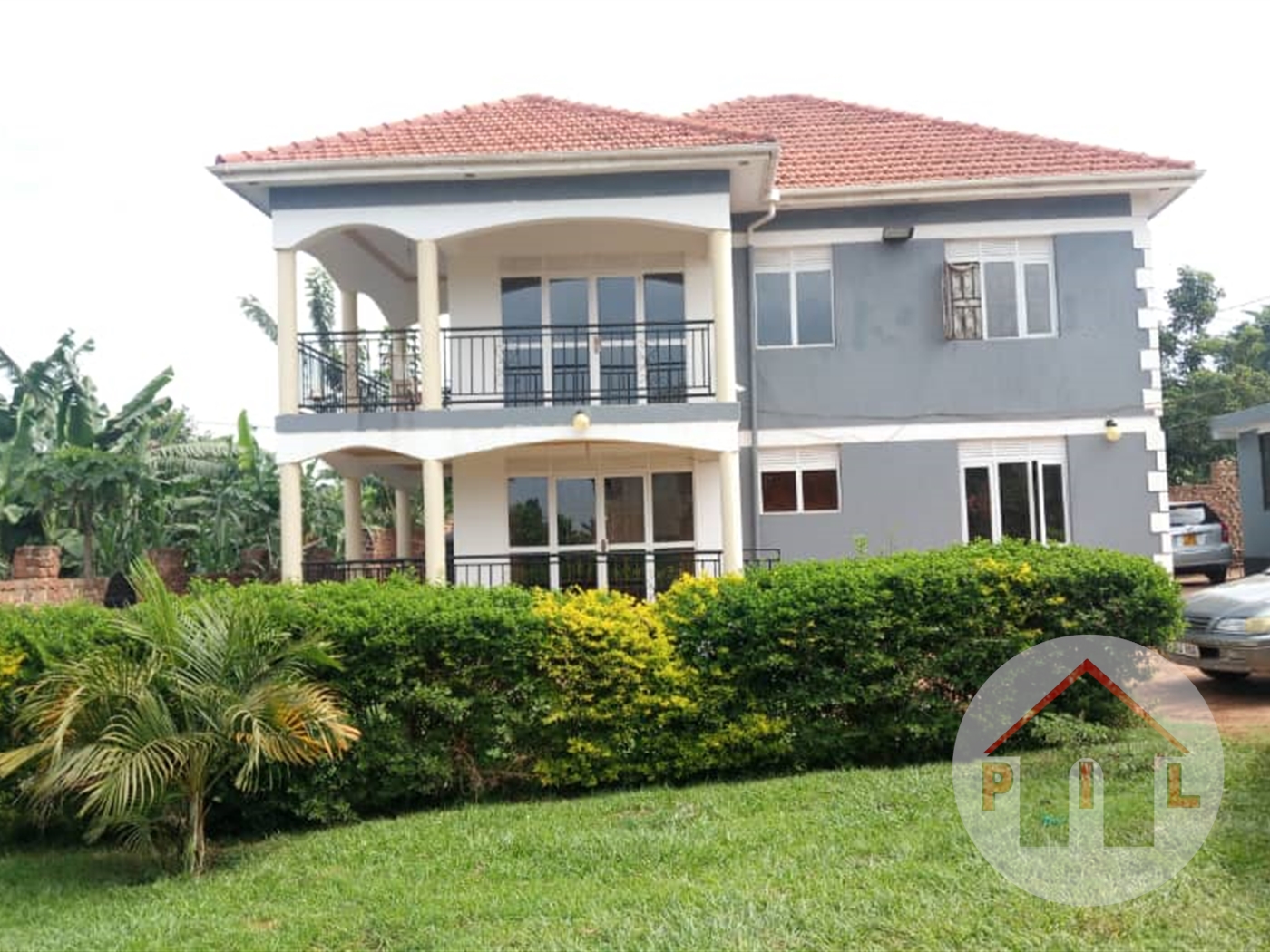 Storeyed house for sale in Buwaate Wakiso