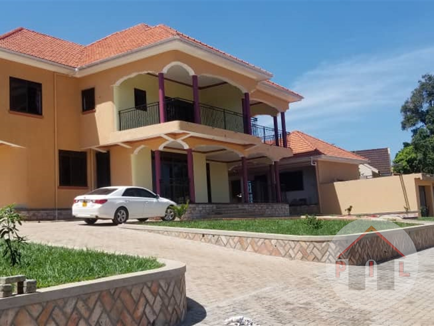 Storeyed house for sale in Mutundwe Kampala