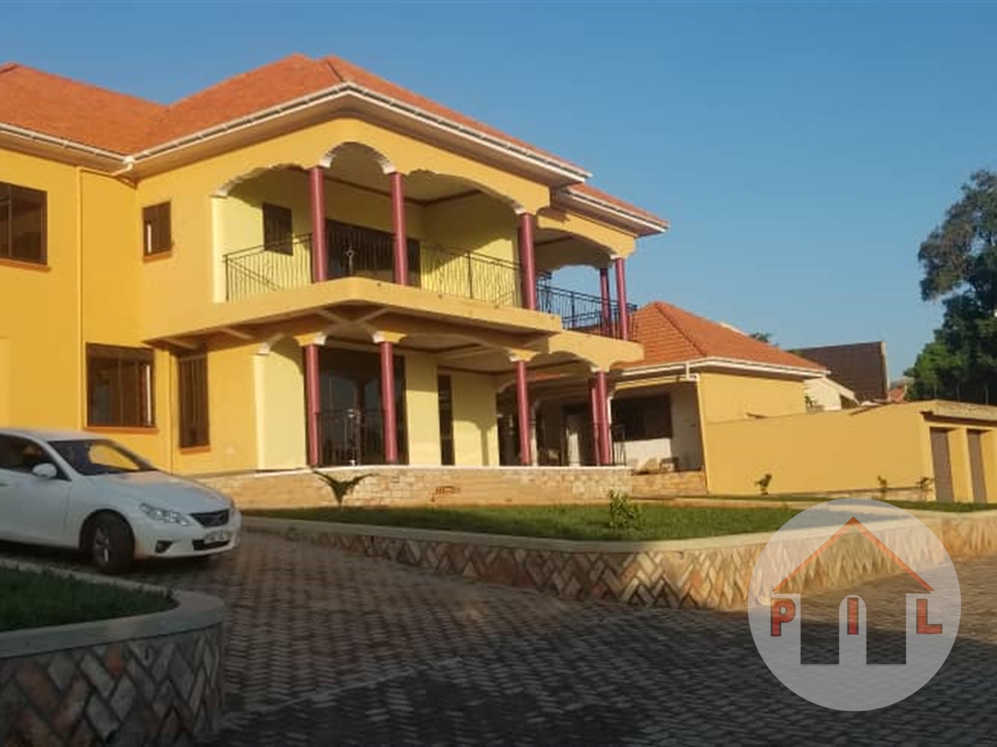 Storeyed house for sale in Mutundwe Kampala