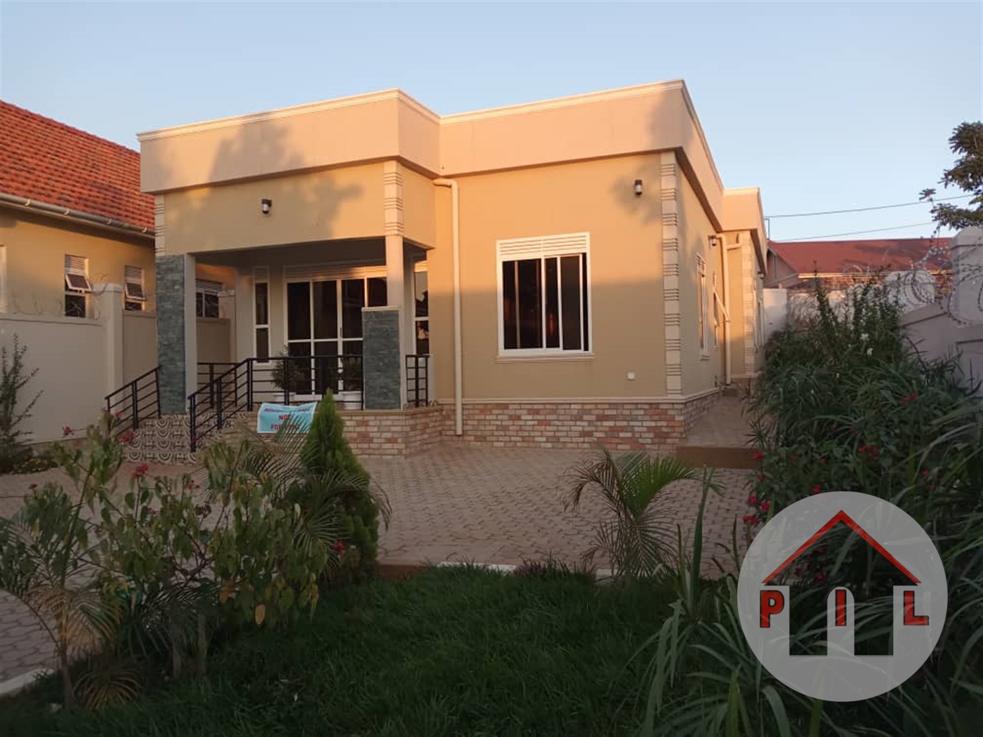 Bungalow for sale in Munyonyo Kampala