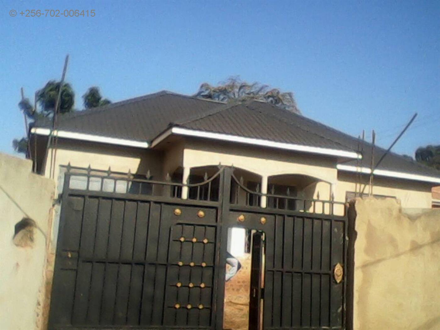 Bungalow for sale in Kitende Wakiso