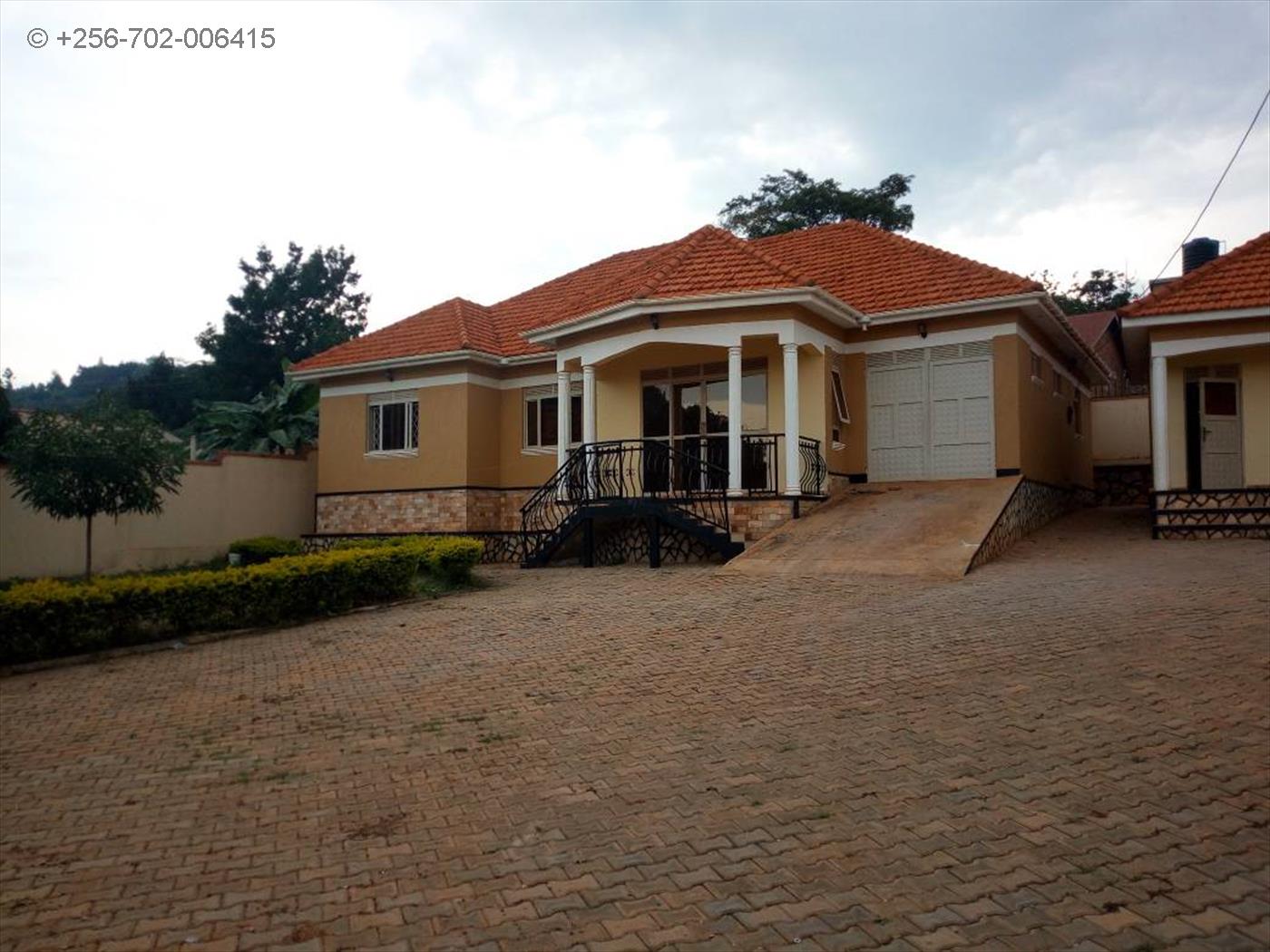 Bungalow for sale in Kitende Wakiso